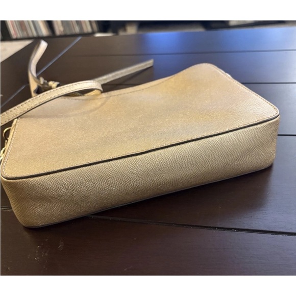Michael Kors Jet Set Metallic Gold Crossbody Bag - Picture 3 of 5